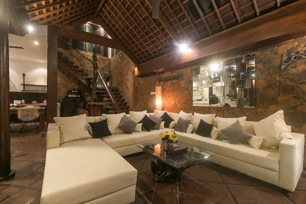Villa Royal