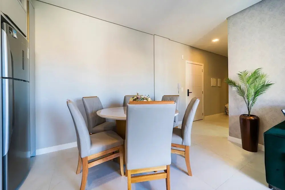 864A Apartamento 2 Suítes Bombinhas SC