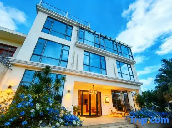 Ninglu Homestay (Riyuewan)