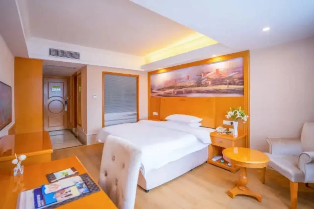 Vienna International Hotel Lijiang Yuxue Avenue