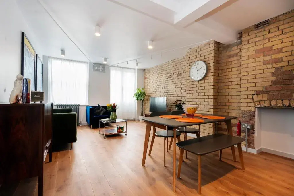 Crashpads Shoreditch Apartments - The Club Row Collection