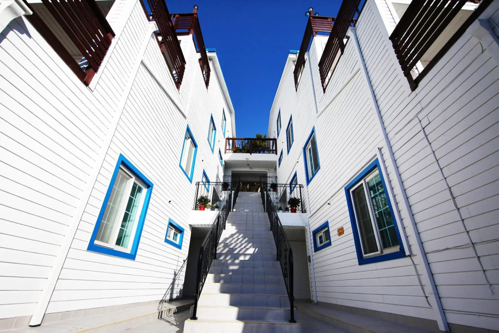Choongcheong Seocheon Byeolbit Jeongwon Pension