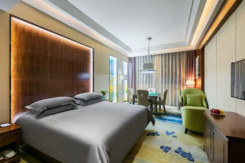 Jinchen Hotel (Hangzhou Huanglong Sports Center)
