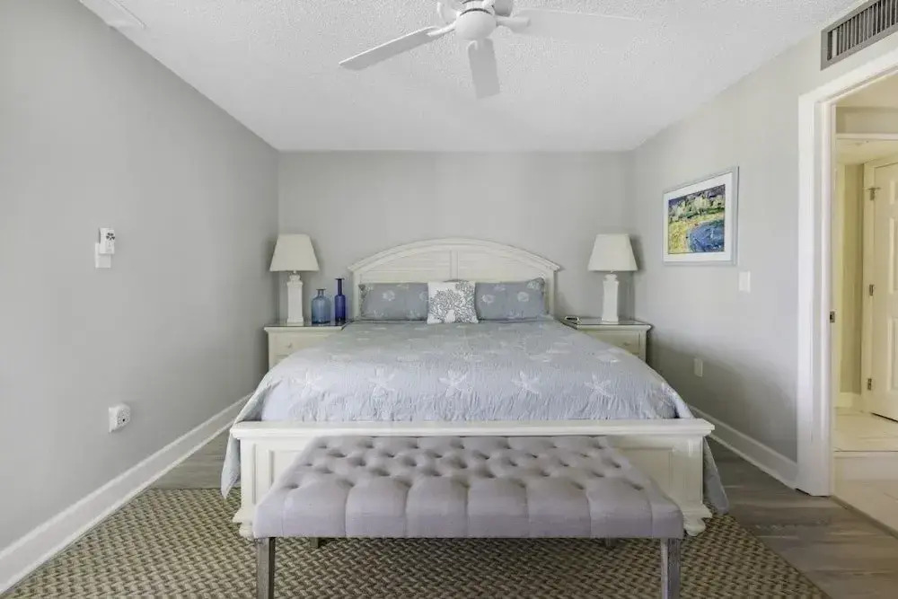Loggerhead 314 2 Bedroom Condo by RedAwning