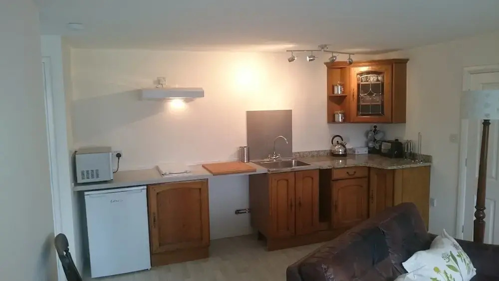 Pidley Bottom Cottages and Shepherd's Huts