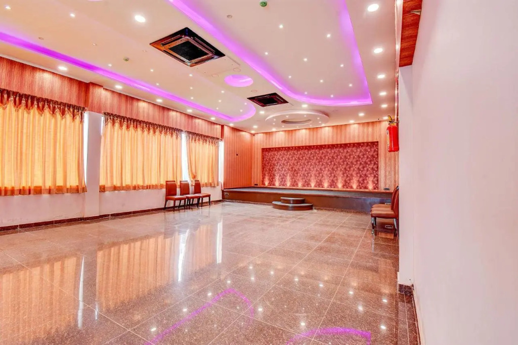 Fabhotel S Comfort Inn