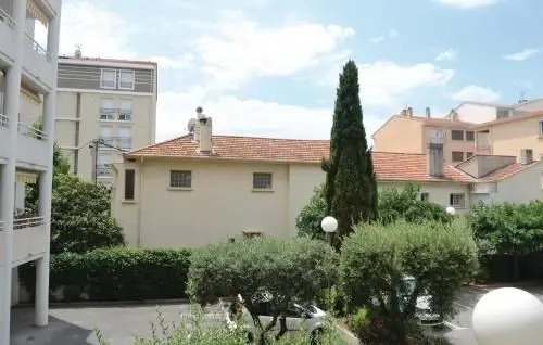 Apartment Immeuble La Rode