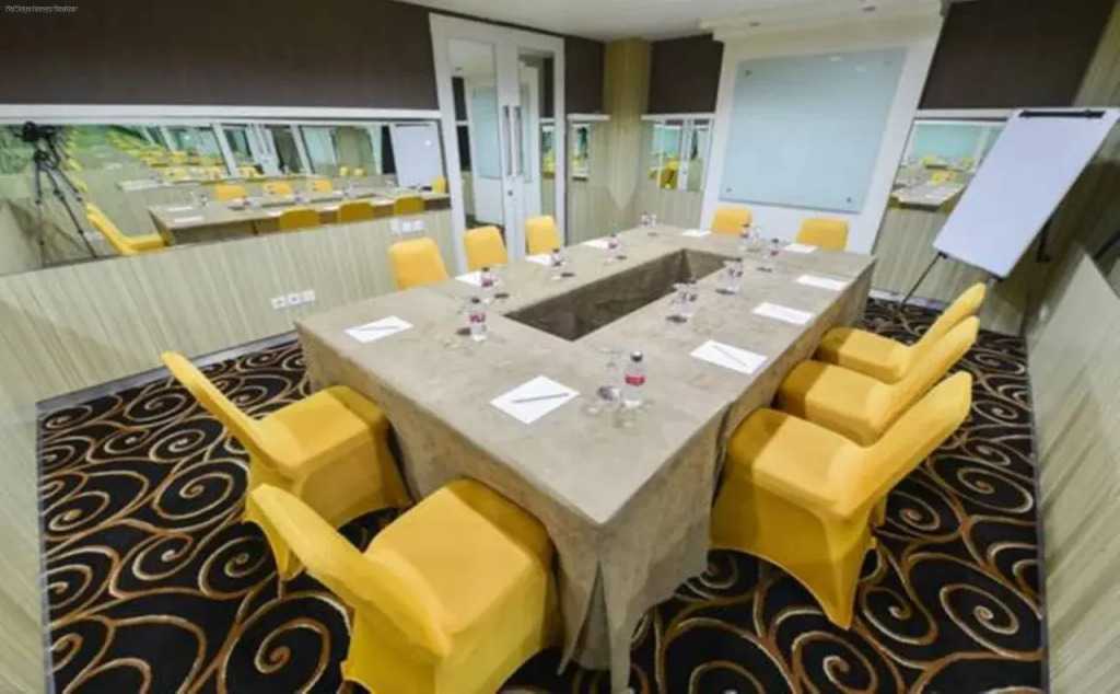 D'Hotel Jakarta