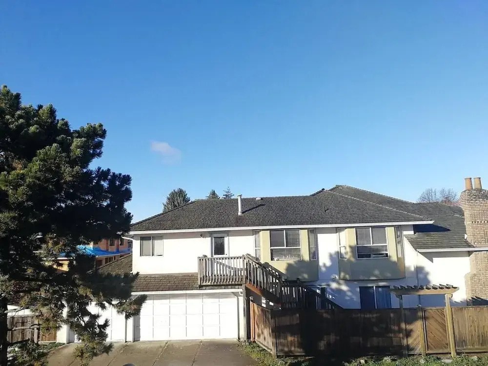 Perfect 3BR Guest Suite Near YVR Airport by Elevate Rooms