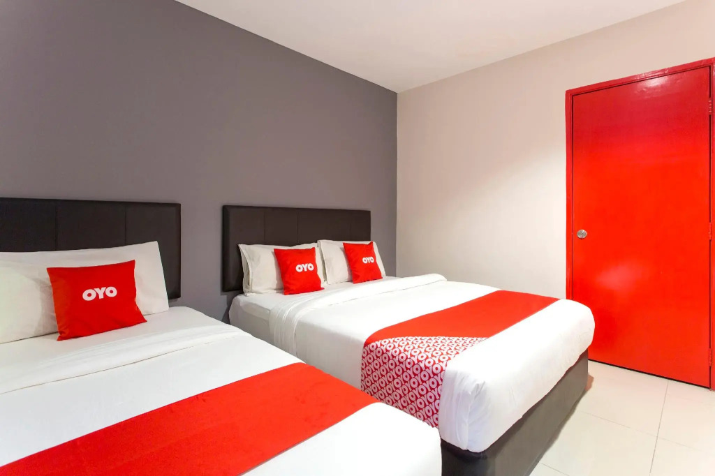 New Eastern Hotel