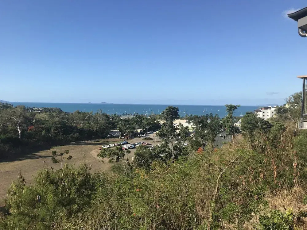 Bellevue Holiday Home - Airlie Beach