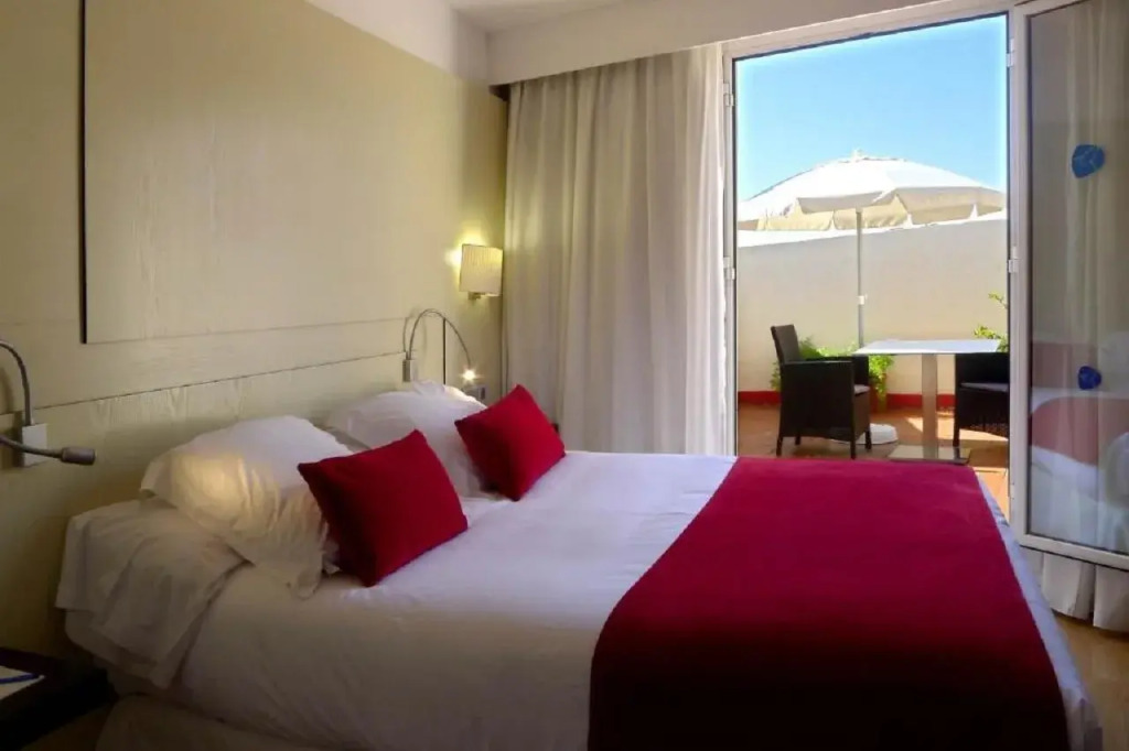 Grupotel Gravina