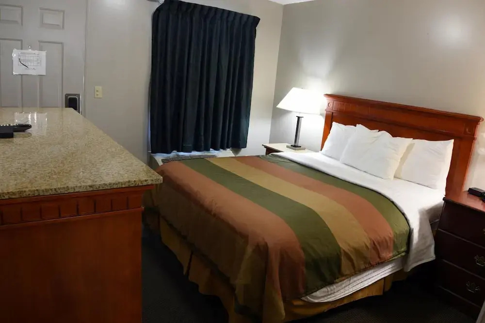 Lynchburg Country Inn