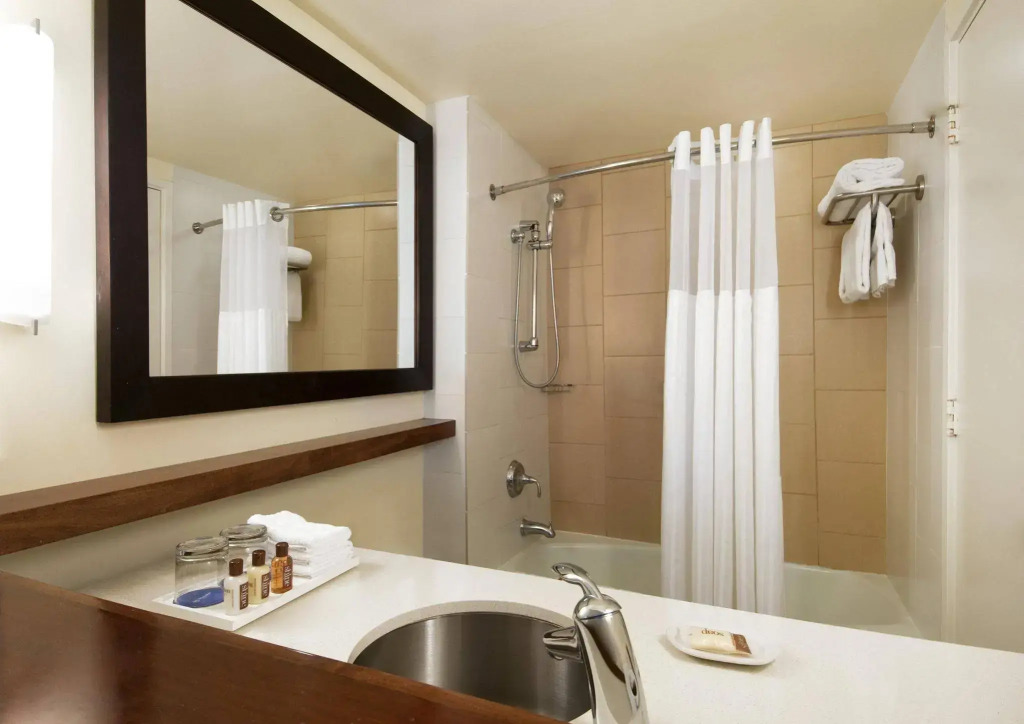 Sheraton Waikiki Beach Resort
