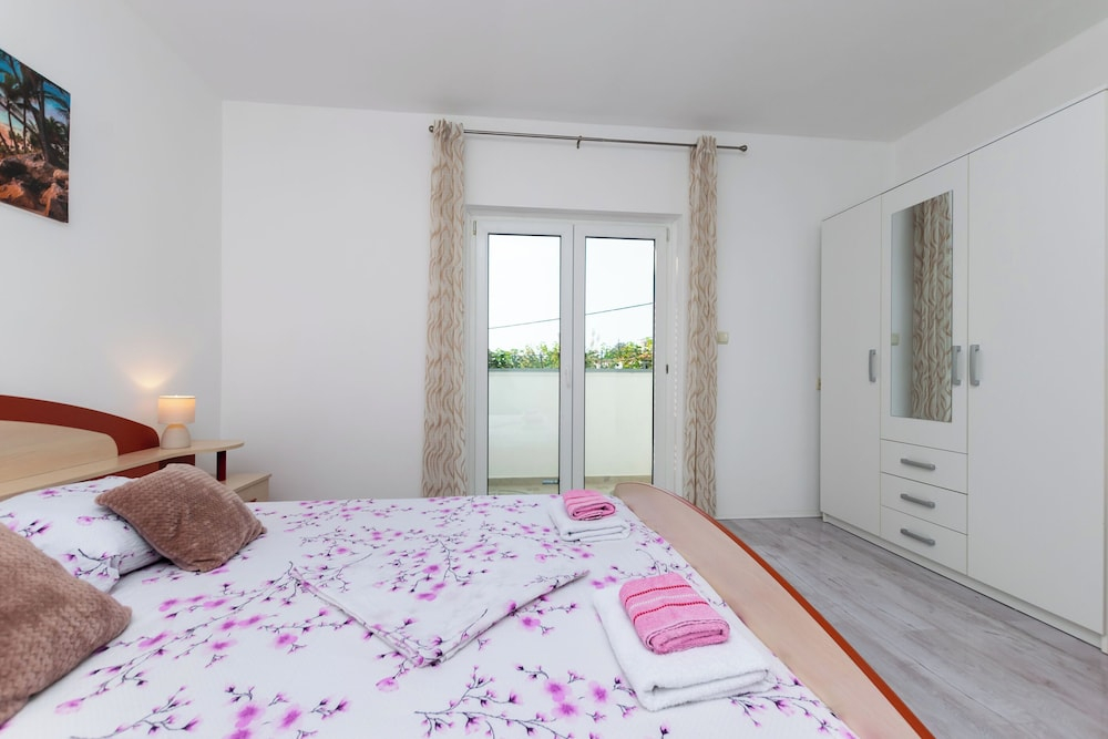 Apartment Ankica Valeria