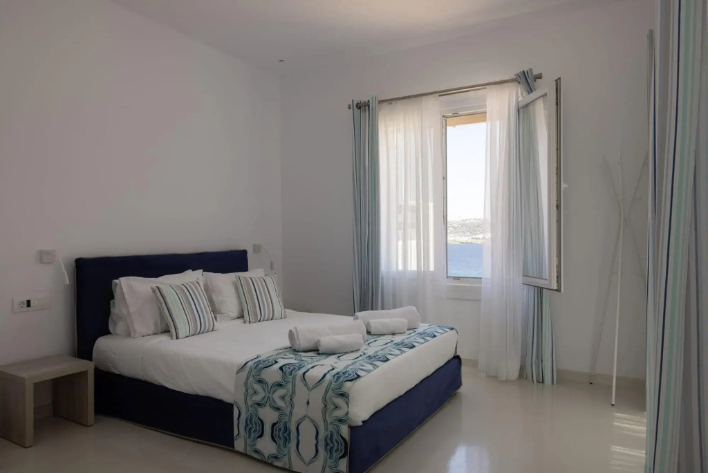 Luxury 1 Bedroom Apartment 1A