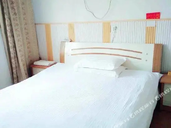 Xiaolan Hostel