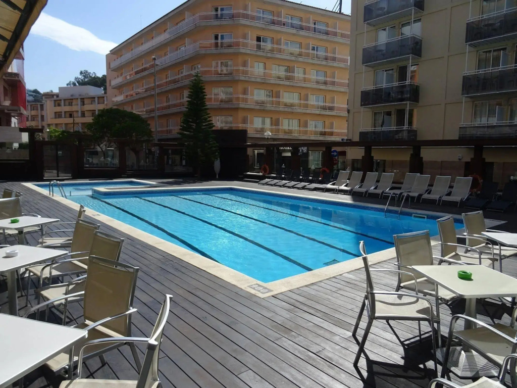 The Place Mariner by ALEGRIA Adults Only