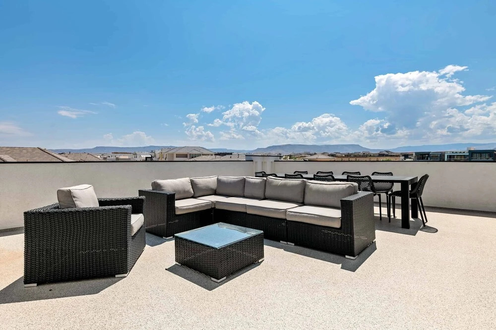Paradise Shores 8 Bedroom Home