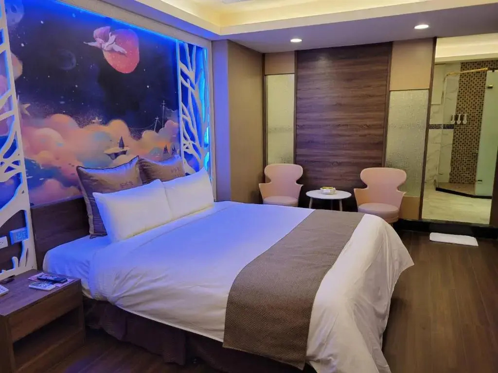Golden Sands Motel