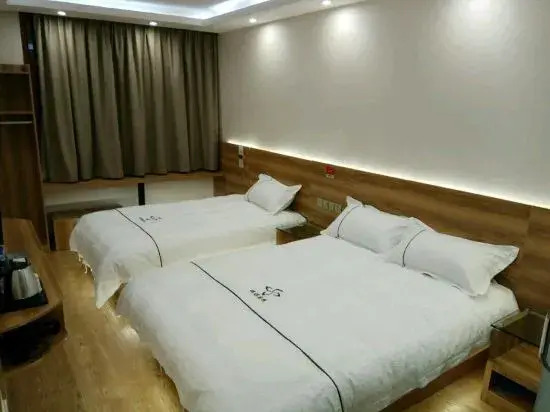 Chengjiang Ruiqi Inn