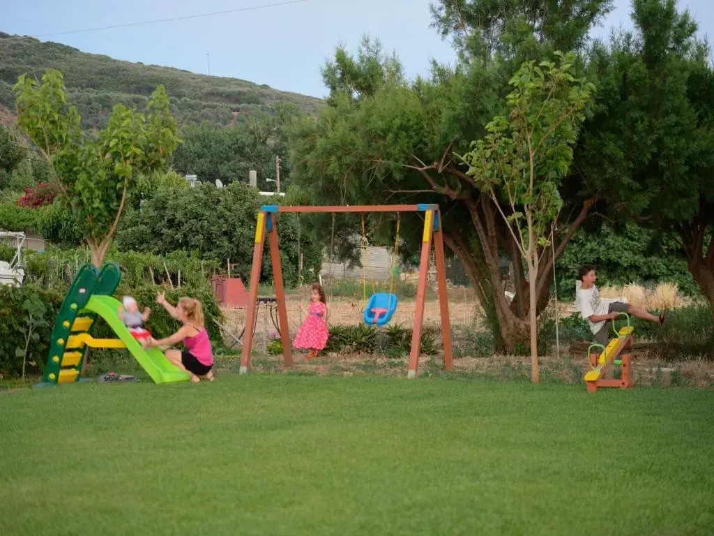 Niriides Apartments
