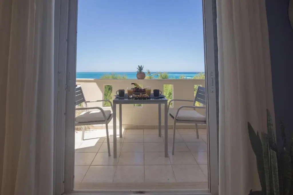 Golden Sun Apartments
