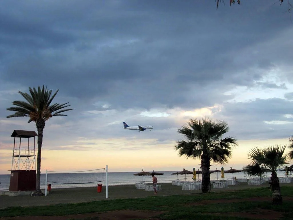 LIV Mackenzie Beach Suites Larnaca