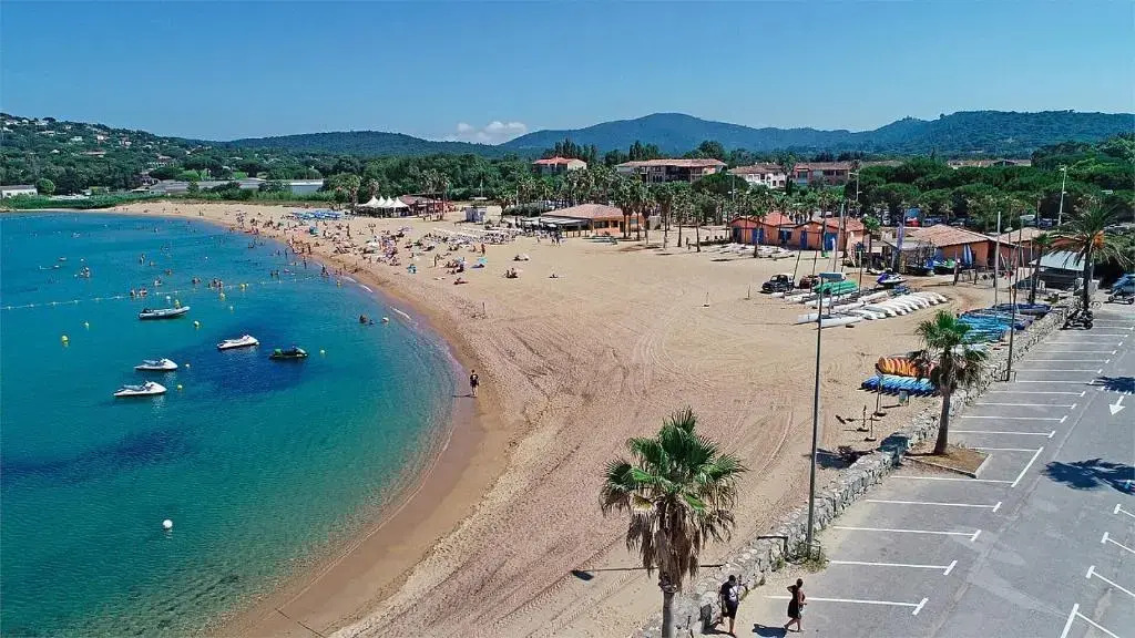 La marina tropézienne,100m plage wifi fibre