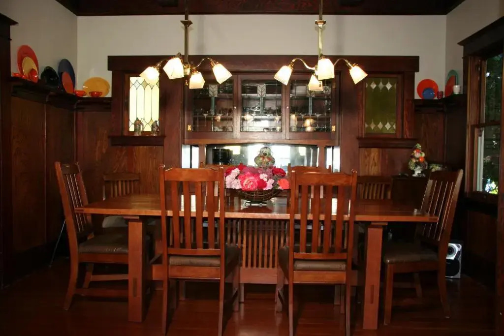 Eureka Street Inn