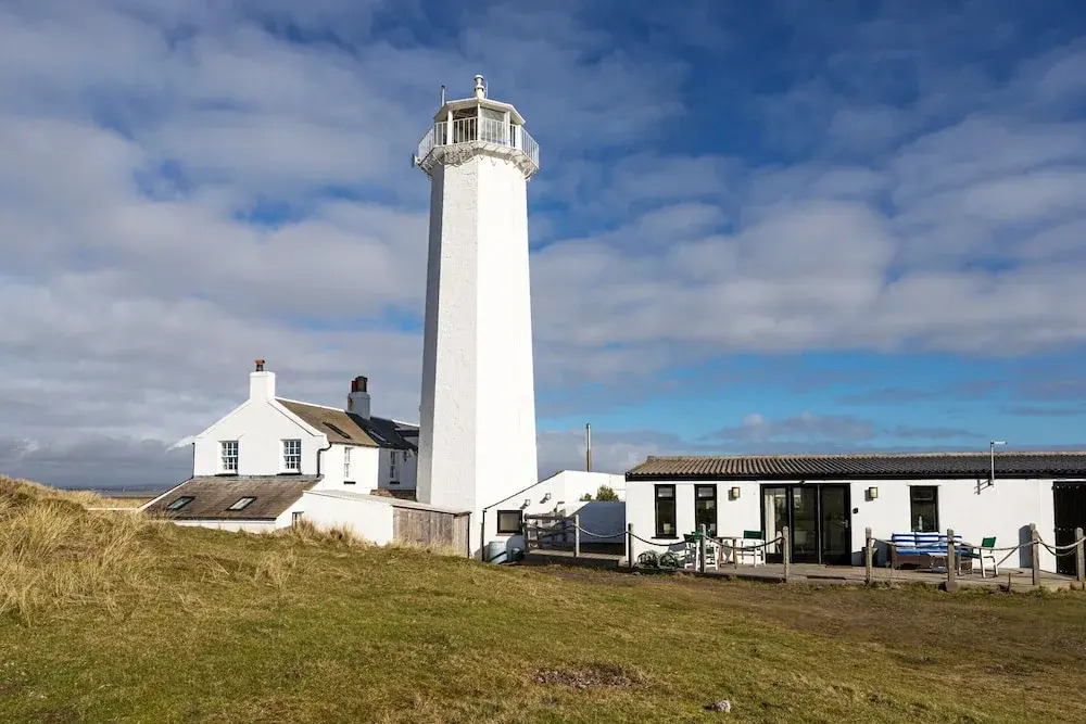 Lighthouse With Sea-views in Cumbria, No Deposit