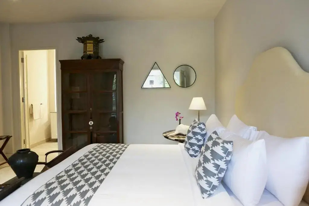 Room Sweet Room - Seminyak Center, walk to the Beach