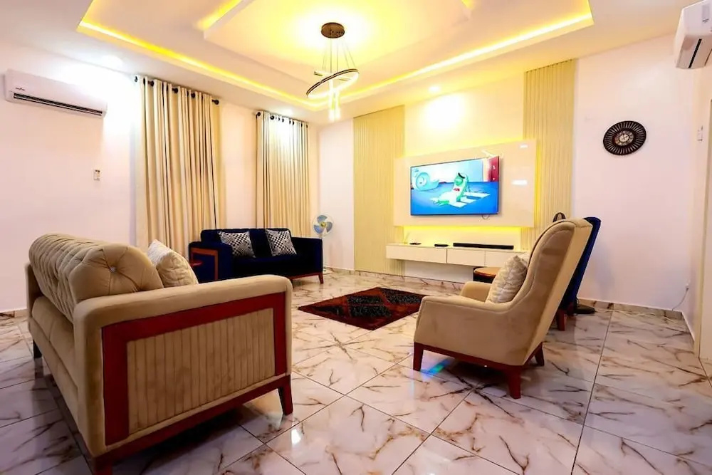 15 Sule Olusesi Rd