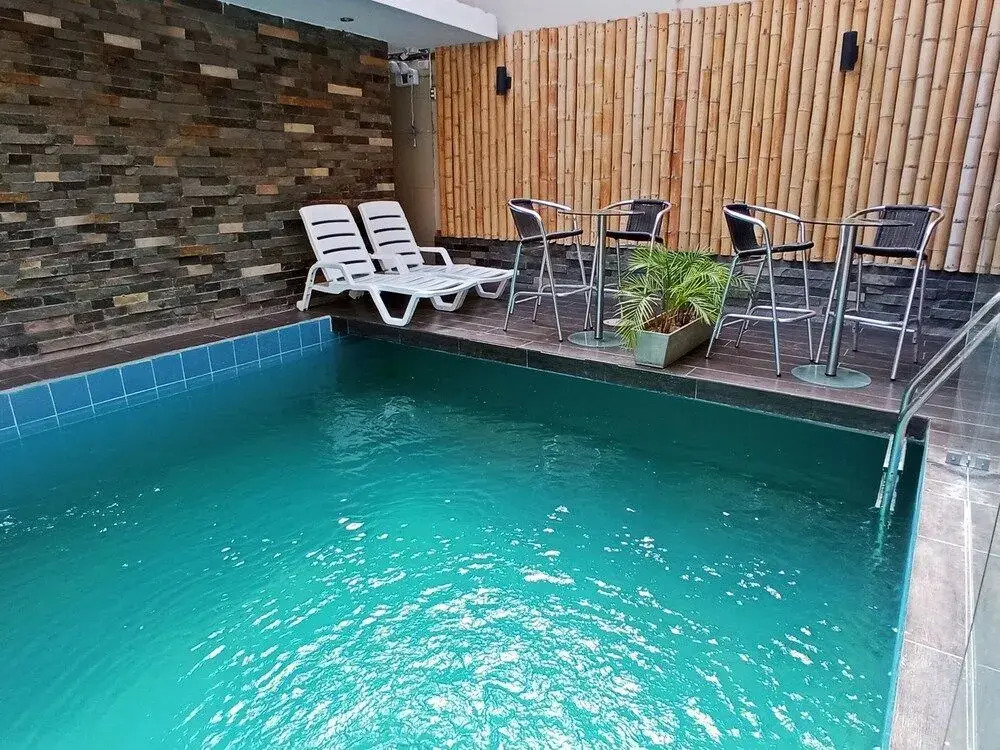 Hotel Sand and Lake