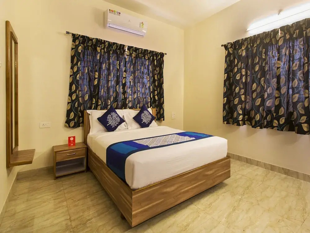 OYO 9566 Hotel JK Excellency