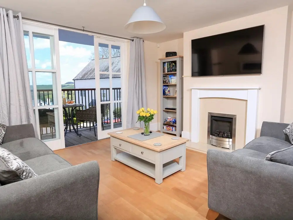 12 Combehaven