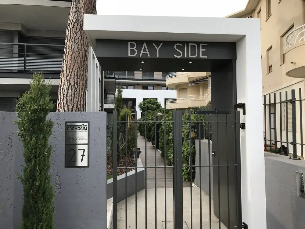 BAYSIDE