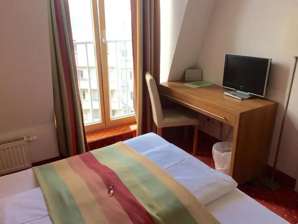 Ambert Berlin (только для женщин)