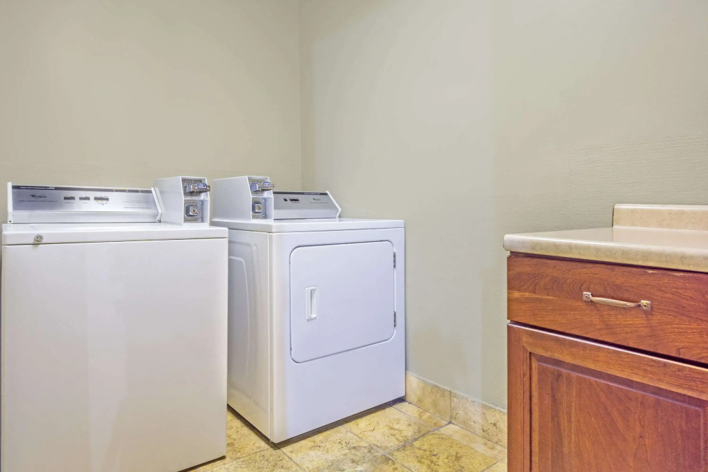 Days Inn by Wyndham Columbus Airport