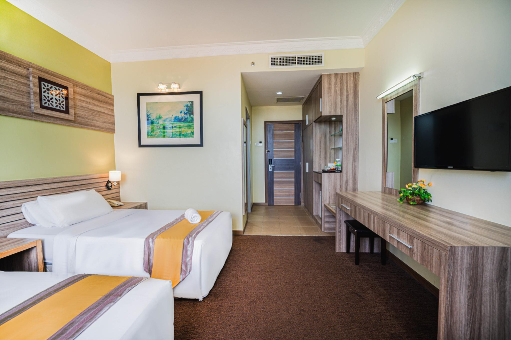 HIG Hotel & Convention