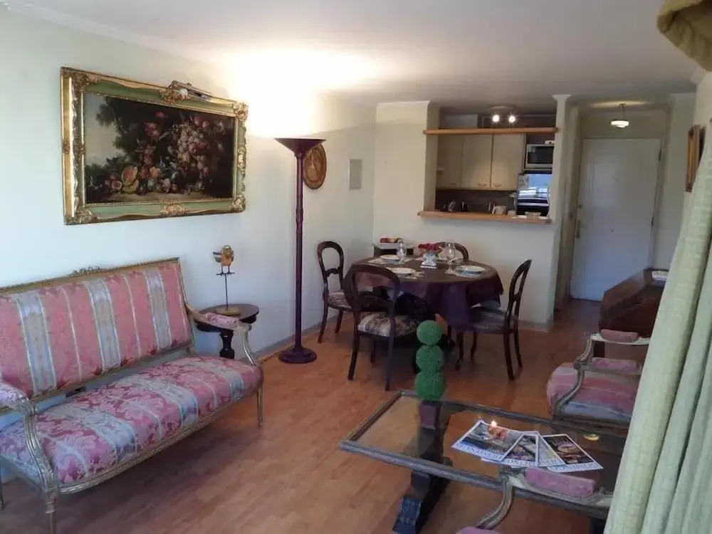 Costanera Center Apartment
