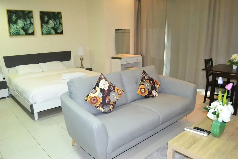 Sea view furnished STUDIO with balcony in Marina - JMI