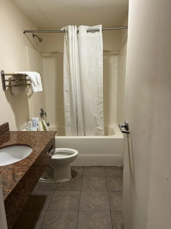 Metro Inn & Suites