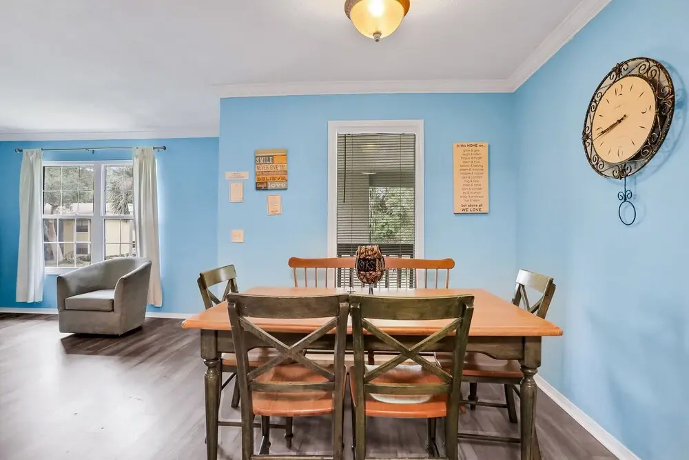 Charming Condo w/ Pool 500 Yards to Beach, Near Lighthouse & Downtown
