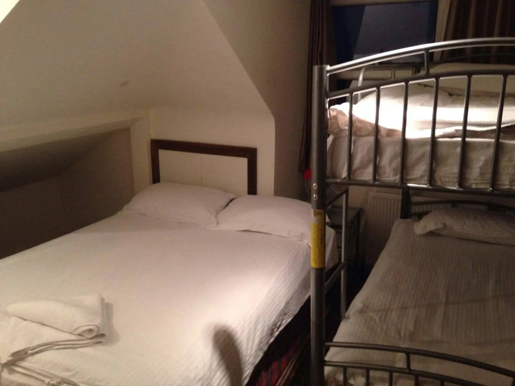Aron Guesthouse