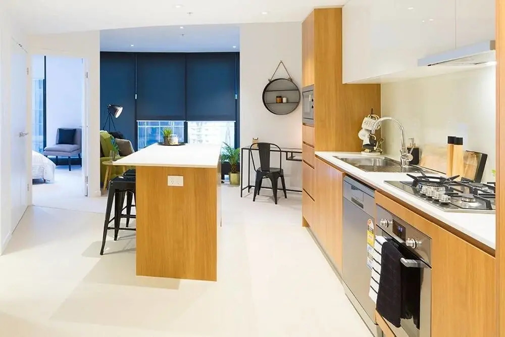Brand New Heart Of City Executive Apartment