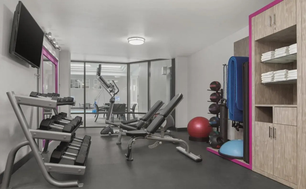 Crowne Plaza Hotel Greenville-I-385-Roper Mtn Rd by IHG