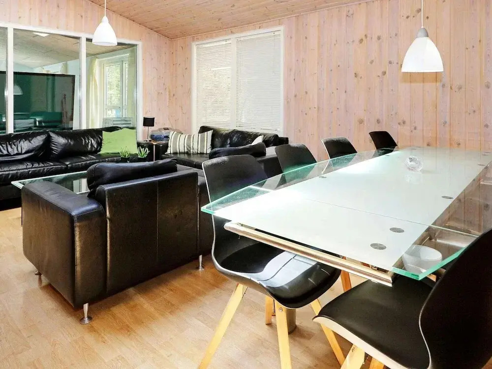 10 Person Holiday Home in Hadsund-by Traum