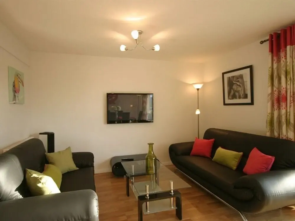 Bishop's Court Apartment