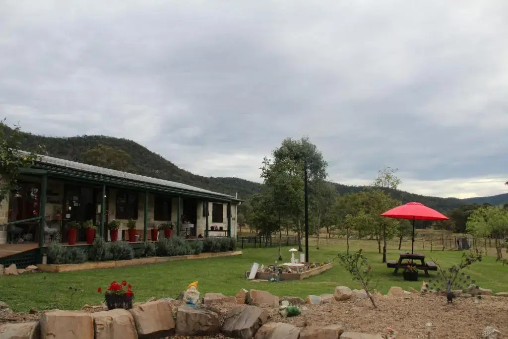 Starline Alpacas Farmstay Resort